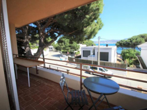 A RECER - Apartamento acogedor, tranquilo y bien situado, a tan sólo 100 m. de la playa. - HISP-228-424